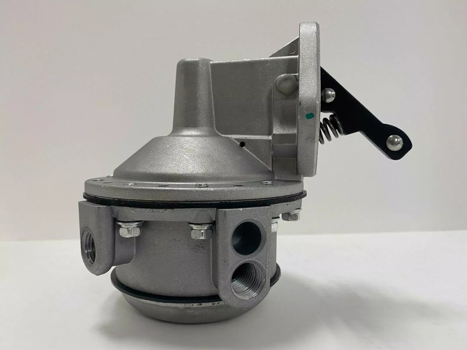 MECHANICAL FUEL PUMP CHEVROLET CHECKER BEL AIR BISCAYNE 58-69