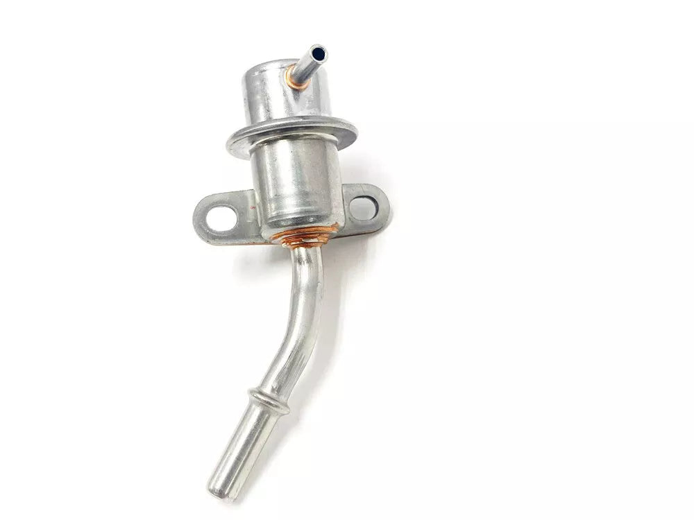 FUEL PRESSURE REGULATOR TOYOTA SEQUOIA TUNDRA (3.15 BAR) 10-18